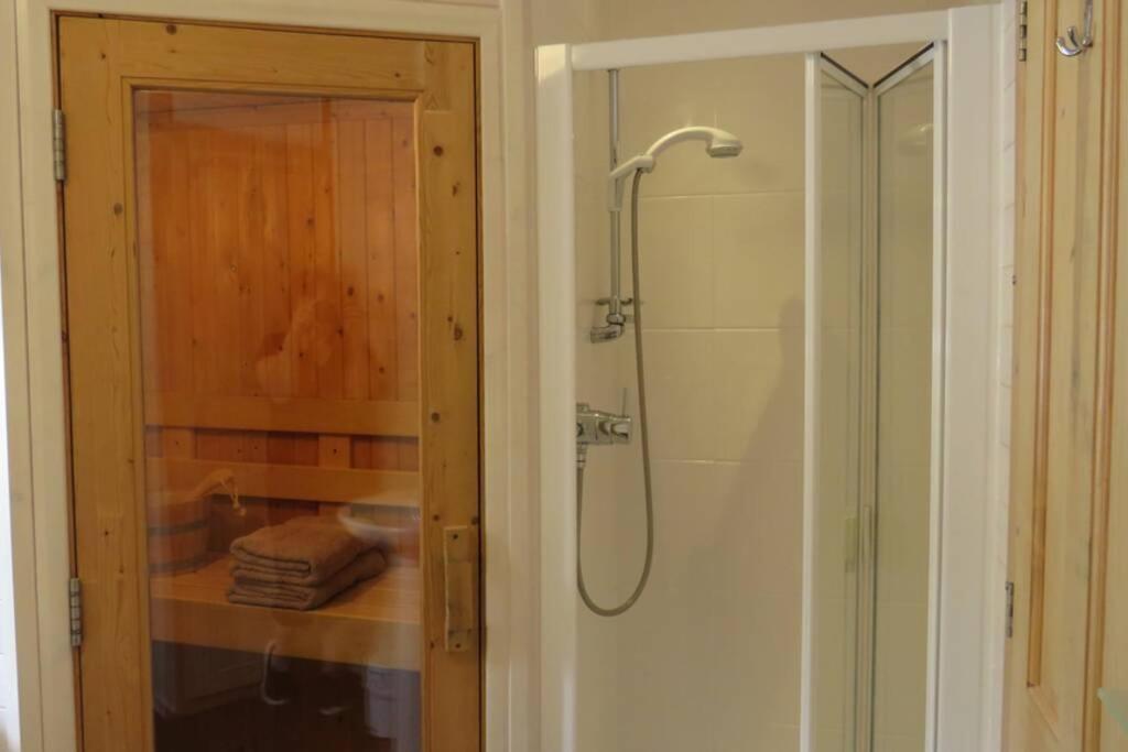Cul Darach Lodge, Glen Roy Nature Reserve ロイブリッジ エクステリア 写真