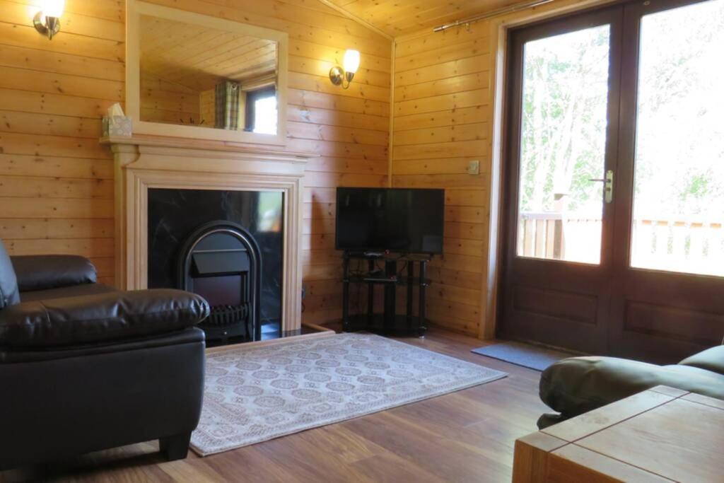 Cul Darach Lodge, Glen Roy Nature Reserve ロイブリッジ エクステリア 写真