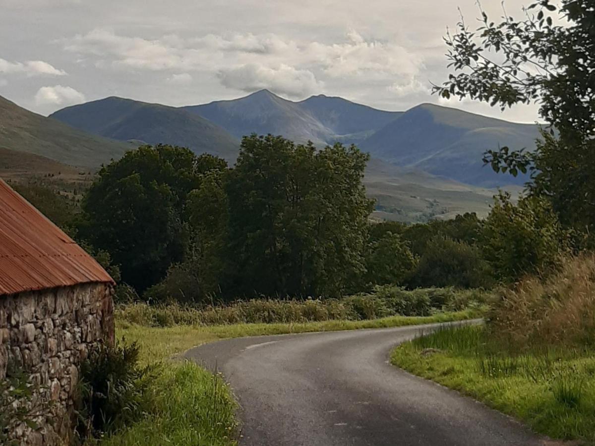 Cul Darach Lodge, Glen Roy Nature Reserve ロイブリッジ エクステリア 写真